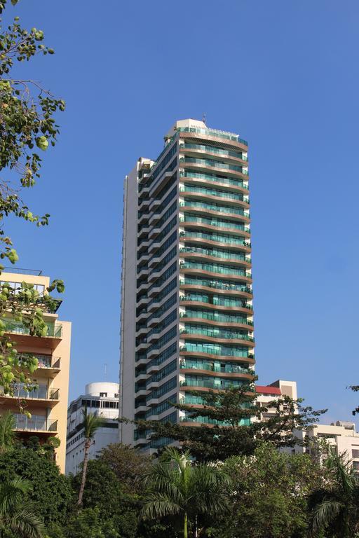 Baywatch Tower Hotel Манила Екстериор снимка